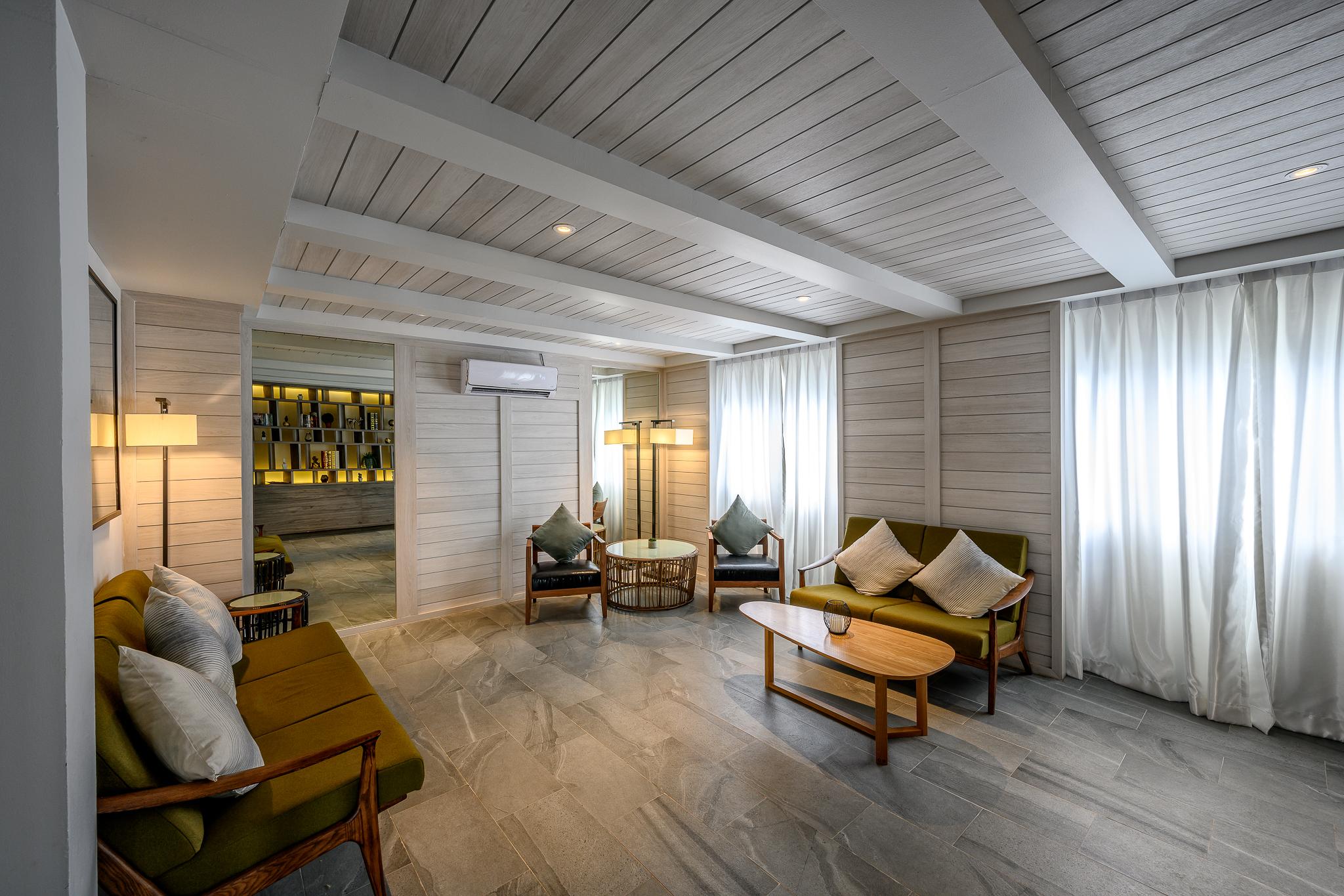 Namaka Resort Kamala Luaran gambar A suite at the hotel