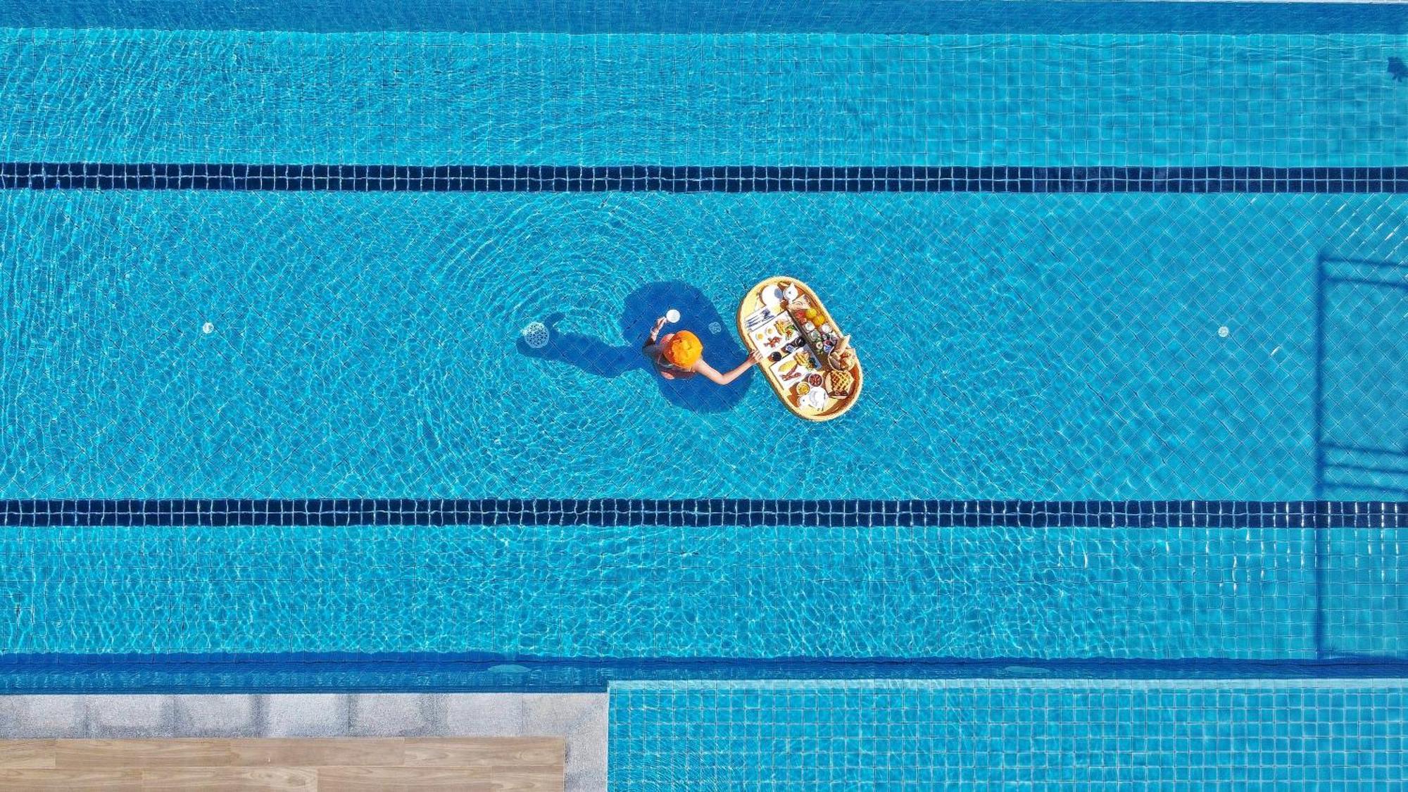 Namaka Resort Kamala Luaran gambar The pool at the 2012 London Olympics