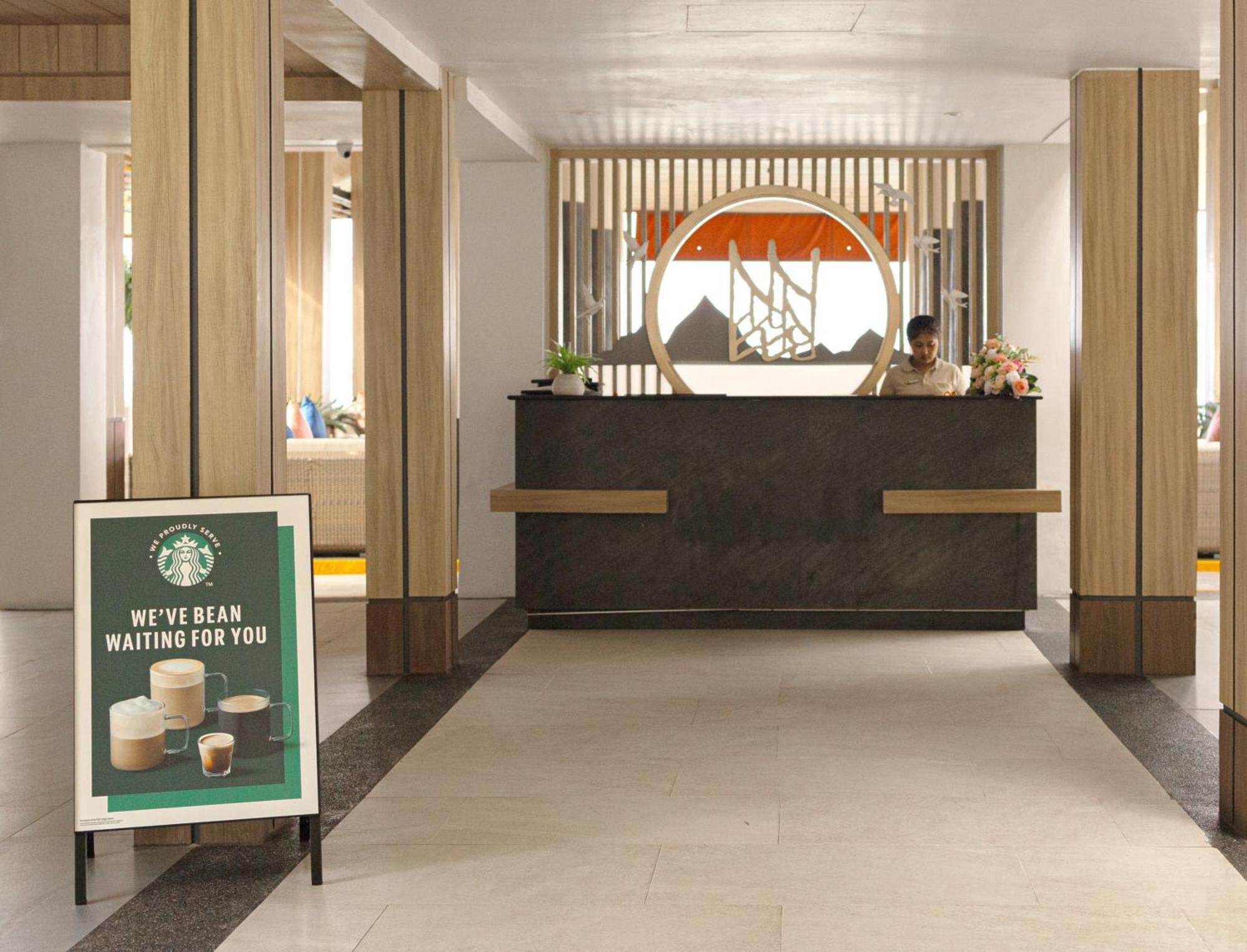 Namaka Resort Kamala Luaran gambar Starbucks Reserve Roastery in Shanghai