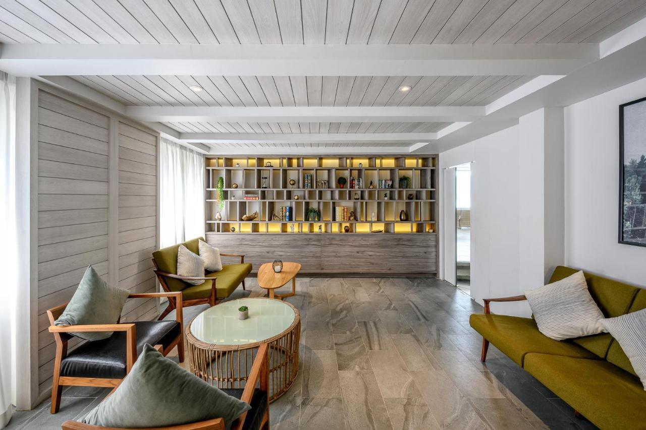 Namaka Resort Kamala Luaran gambar The Library at The Standard East Village